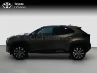 Usado Toyota Yaris Cross Active 116 CV (85 kW) 2022 Amarillo SUV