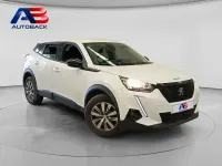 Usado Peugeot 2008 Active 110 CV (80 kW) 2021 Blanco SUV