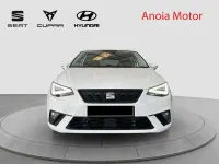 Usado Seat Ibiza Style 110 CV (80 kW) 2022 Blanco Utilitario