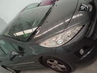 Usado Peugeot 207 CC 120 CV (88 kW) 2012 Gris Descapotable