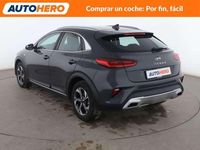 Usado Kia XCeed 120 CV (88 kW) 2019 Gris SUV