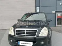 Usado SsangYong Rexton II 165 CV (121 kW) 2007 Negro SUV