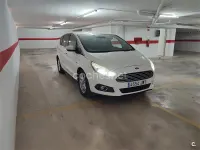 Usado Ford S-MAX Titanium 150 CV (110 kW) 2017 Blanco Monovolumen