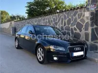 Usado Audi A4 Premium 120 CV (88 kW) 2012 Negro Familiar