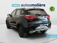 Usado MG ZS Luxury 111 CV (81 kW) 2023 Negro SUV