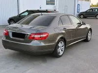 Usado Mercedes E250 Avantgarde 204 CV (150 kW) 2010 Naranja Berlina