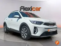 Usado Kia Stonic 100 CV (73 kW) 2022 Blanco SUV