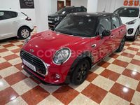Usado Mini Cooper D 116 CV (85 kW) 2017 Rojo Utilitario