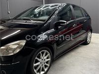 Usado Mercedes B200 193 CV (141 kW) 2006 Negro Monovolumen