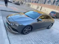 Usado Mercedes CLA200 136 CV (100 kW) 2019 Beige Coupe