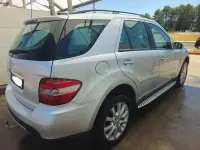 Usado Mercedes ML280 190 CV (139 kW) 2007 Gris / plata SUV
