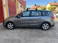 Usado Renault Scénic III Dynamique 110 CV (80 kW) 2010 Gris / plata Monovolumen