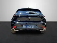 Usado Peugeot 308 Active 130 CV (95 kW) 2024 Azul claro