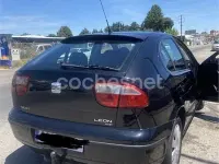 Usado Seat Leon Stella 110 CV (80 kW) 2002 Negro Utilitario