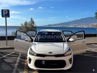 Usado Kia Rio 84 CV (61 kW) 2019 Blanco Berlina