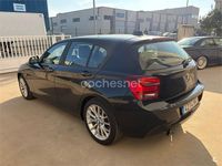 Usado BMW 118 Sport Line 170 CV (125 kW) 2011 Negro Utilitario