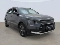 Usado Kia Niro 129 CV (94 kW) 2025 Gris SUV