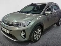 Usado Kia Stonic 120 CV (88 kW) 2023 SUV