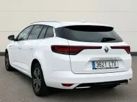 Usado Renault Mégane II Zen 140 CV (102 kW) 2021 Blanco Berlina