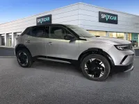Usado Opel Mokka-e 114 kW (156 CV) 2025 Gris SUV