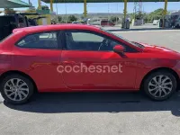 Usado Seat Leon SC I-Tech 105 CV (77 kW) 2015 Rojo Utilitario