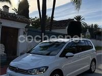 Usado VW Touran Business 115 CV (84 kW) 2020 Blanco Monovolumen