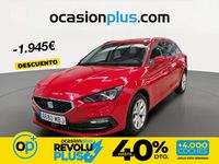 Usado Seat Leon Style 110 CV (80 kW) 2022 Rojo Familiar
