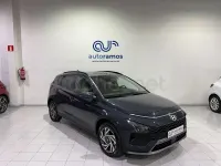 Nuevo Hyundai Bayon 84 CV (61 kW) 2025 Gris / plata SUV