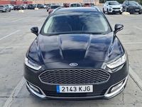 Usado Ford Mondeo Vignale 240 CV (176 kW) 2018 Negro Familiar