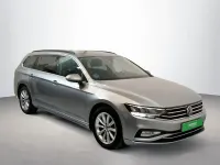Usado VW Passat Executive 122 CV (89 kW) 2022 Plateado Familiar