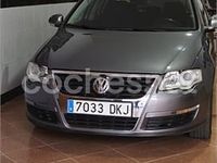 Usado VW Passat Advance 105 CV (77 kW) 2005 Gris / plata Berlina