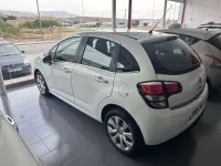 Usado Citroën C3 Feel 82 CV (60 kW) 2015 Blanco Utilitario