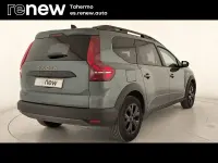 Usado Dacia Jogger Extreme 91 CV (66 kW) 2025 Verde Monovolumen