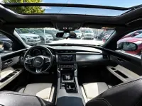 Usado Jaguar XF Prestige 180 CV (132 kW) 2016 Gris Berlina