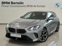 Usado BMW 120 Comfort Edition 163 CV (119 kW) 2025 Gris / plata Utilitario