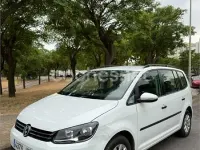 Usado VW Touran Business 105 CV (77 kW) 2015 Blanco Monovolumen
