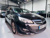 Usado Opel Astra Business 110 CV (80 kW) 2014 Negro Berlina