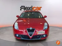 Usado Alfa Romeo Giulietta 120 CV (88 kW) 2017 Rojo Utilitario