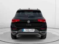 Usado VW T-Roc Advance 116 CV (85 kW) 2021 Negro SUV