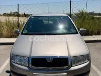 Usado Skoda Fabia Comfort 75 CV (55 kW) 2006 Gris / plata Berlina