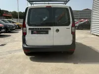 Usado VW Caddy 122 CV (89 kW) 2021 Blanco Monovolumen