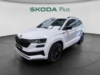Usado Skoda Karoq SportLine 150 CV (110 kW) 2025 Blanco SUV