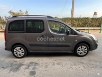Usado Citroën Berlingo Feel 110 CV (80 kW) 2016 Marrón Monovolumen