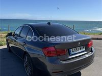 Usado BMW 318 150 CV (110 kW) 2017 Gris / plata Berlina