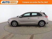 Usado Hyundai i30 120 CV (88 kW) 2018 Gris Berlina