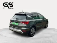 Usado Seat Arona Xperience 110 CV (80 kW) 2023 Gris SUV