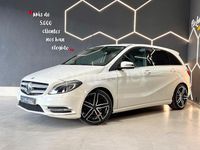 Usado Mercedes B180 AMG line 109 CV (80 kW) 2014 Blanco Monovolumen