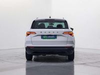 Usado Skoda Karoq Ambition 150 CV (110 kW) 2022 Blanco SUV