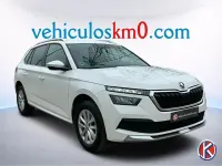 Usado Skoda Kamiq Selection 115 CV (84 kW) 2023 Blanco SUV