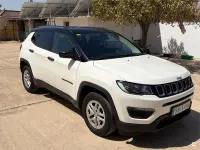 Usado Jeep Compass Sport 120 CV (88 kW) 2018 Blanco SUV